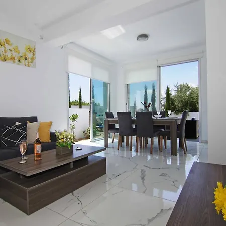 Eva Villa-3 Bed Villa In Kapparis With Private Pool Протарас